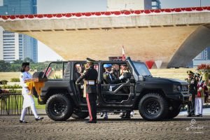 Gunakan Ranops MV3 – Maung Pindad, Kirab Bendera Pusaka Merah Putih dan Teks Proklamasi Dibawa Dari Monas ke IKN