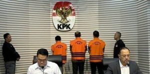 KPK Tahan Mantan Sekda Kota Bandung Ema Sumarna