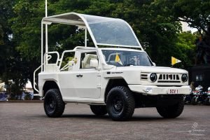MV3 Pope Mobile, Hasil Inisiasi Prabowo Subianto DigunakanUntuk Mobilisasi Paus Fransiskus di Indonesia
