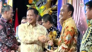 Mendagri Dorong Penguatan Desa sebagai Sentra Ekonomi Baru