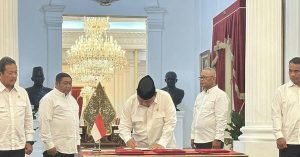 Prabowo Resmi Hapus Utang Petani-UMKM
