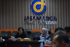 Anggota DPD Jawa Barat, Alfiansyah, Tinjau Kesiapan Pelayanan Jalan Tol Cipularang dan Padaleunyi