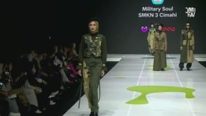SMKN 3 Cimahi Harumkan Jawa Barat di Jakarta Muslim Fashion Week 2025 dengan Tema Military Soul