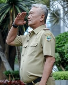 Pisah Sambut Kadisdik Jabar: Pesan Haru Bambang Tirtoyuliono untuk Pendidikan Jabar