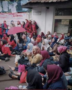 Jelang Ramadhan Ratusan Buruh di Kota Cimahi, Kena PHK