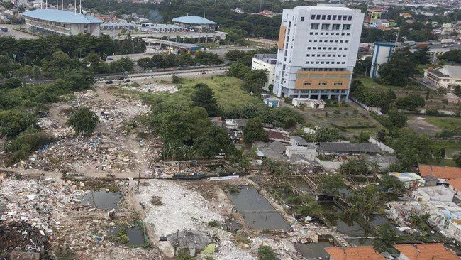 Penggusuran di Lahan Perumnas untuk Program 3 Juta Rumah