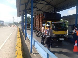 Operasi ODOL di Ruas Tol Jagorawi dan JORR-E