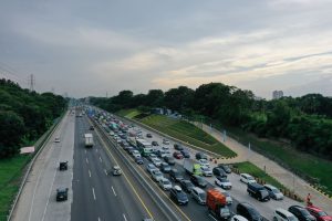Ribuan Kendaraan Tinggalkan Jakarta via Tol MBZ Jelang Lebaran Melonjak 145,88%