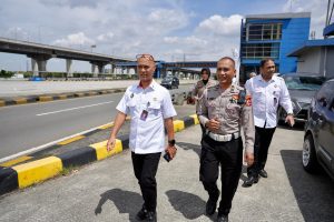 Kemenko Polkam Pastikan Pergerakan Arus Balik via Tol Cikampek Lancar Terkendali