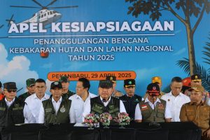 Menko Polkam Pimpin Apel Siaga Nasional: Pemerintah Targetkan Zero Karhutla 2025