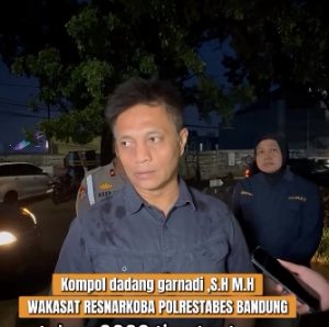 Polisi Gerebek Kios Aksesori di Tamansari, Ternyata Edarkan Obat Keras