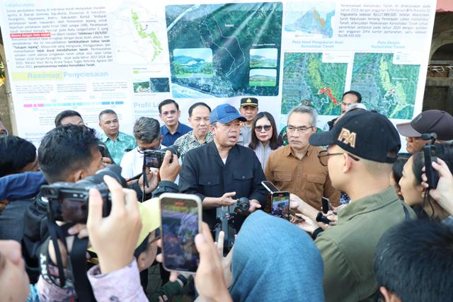 Menteri ATR/BPN Ajak Warga Parangtritis Manfaatkan Tanah untuk Masa Depan Keluarga