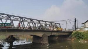 Jembatan Dayeuhkolot Mulai Ditutup Malam ini, Siapkan Jalan Alternatifmu!