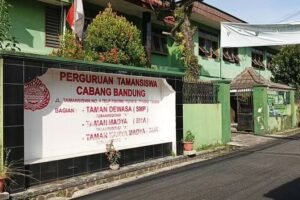 Dulu Cetak Juara, Kini Tinggal Satu Murid : Tamansiswa Tercekik Kebijakan Dedi!