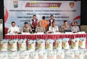 Satgas Gerebek 12 Ton Beras Oplosan