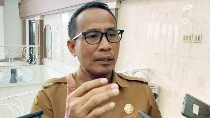 Sorotan Tajam ke Disdik Jabar : Patuh ke Pusat atau Takluk ke Gubernur?