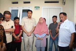 Cita-Cita Terwujud, Presiden Hadiahkan Rumah untuk Ibunda Almarhum Affan