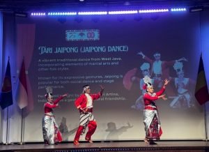 Pesona Budaya Indonesia Gegarkan Panggung Diplomasi Dunia di Bucharest