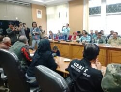 Aksi Unjuk Rasa di Kabupaten Bandung Berakhir Tertib, DPRD Janji Tindaklanjuti Aspirasi Warga