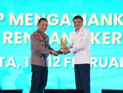Menko Polkam Apresiasi TNI-Polri atas Evakuasi Korban Penembakan Pesawat di Boven Digoel Papua