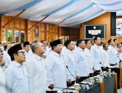 Wapres Dampingi Presiden Prabowo pada Rapat Kerja Pemerintah, Perkuat Langkah Indonesia Hadapi Dinamika Global