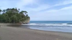 Wisatawan Asal Garut Tewas Digulung Ombak di Pantai Madasari