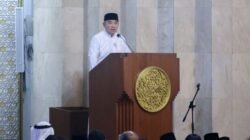 Iduladha Bandung Penuh Kebersamaan, Farhan Ajak Warga Bergerak