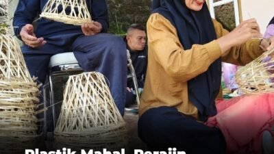 Perajin Bongsang Sumedang Kebanjiran Pesanan Jelang Iduladha
