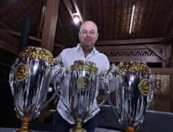 Persib Kunci Bintang Kelima, Euforia Juara Pecah di Pendopo Bandung