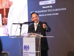 Mendagri Tito Akui Punya Kedekatan Emosional dengan Inggris