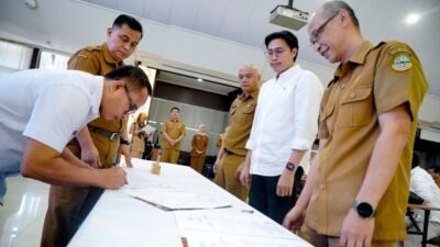 Kadisdik Jabar Minta Pejabat Baru Tak Berlama-lama Sertijab, Langsung Tancap Gas Layani Pendidikan