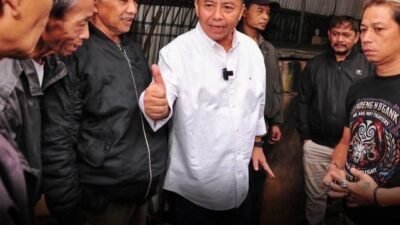 Pemprov Jabar dan Pemkot Bandung Tertibkan Bangunan Liar dan PKL Kiaracondong