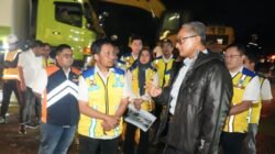 Datang Malam-Malam ke Solok, Menteri Dody Cek Langsung Penanganan Pascabanjir
